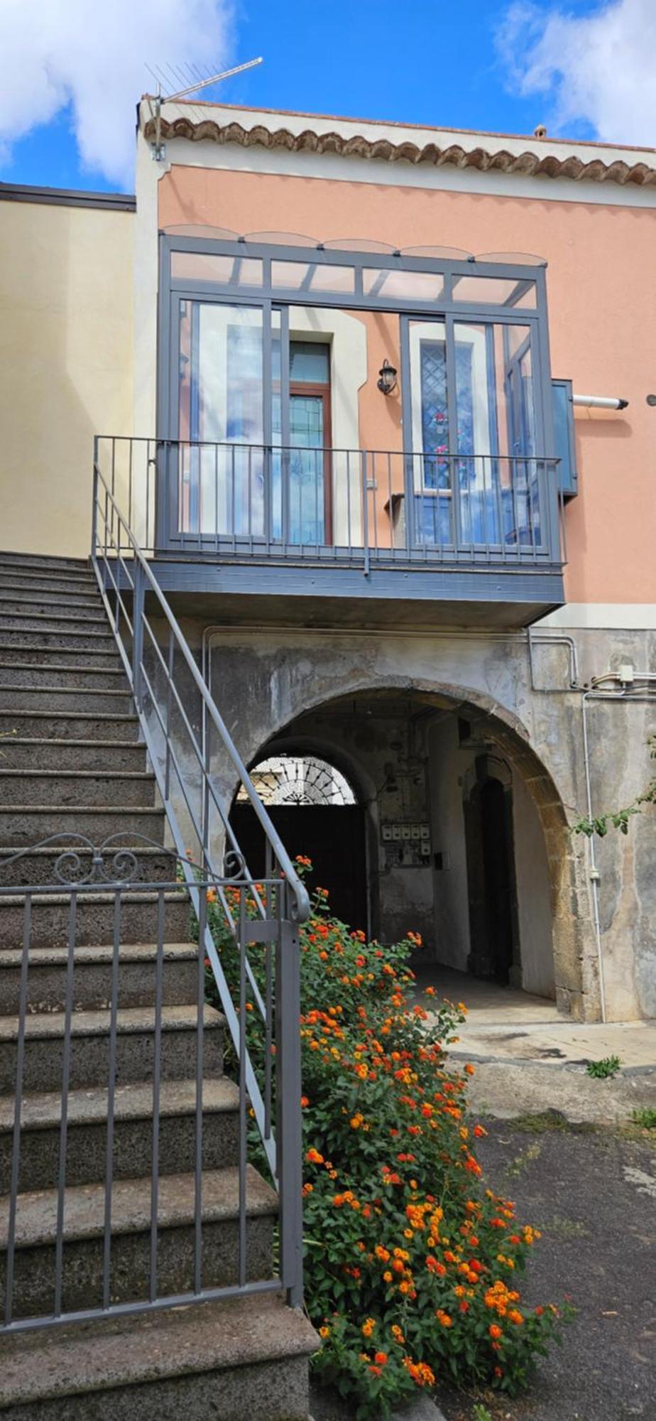 Le Quattro Stagioni - The Four Seasons Villa Сан Грегорио ди Катаня Екстериор снимка
